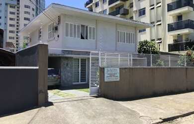 Imagem: O depósito à venda possui 200m² de Área e está localizado