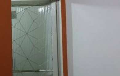 Imagem: A casa possui 1 Dormitório, 1 Banheiro, 2 Vagas na garagem