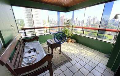 Imagem: O apartamento possui 4 Dormitórios, 5 Banheiros, 3 Vagas na