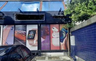 Imagem: O depósito possui 1 Vaga na garagem e 100m² de Área e está