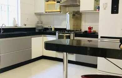 Imagem 9: Casa Aconchegante, Armários planejados, tudo muito novo