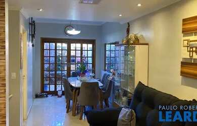 Imagem: A casa em condomínio possui 3 Dormitórios, 3 Banheiros, 2