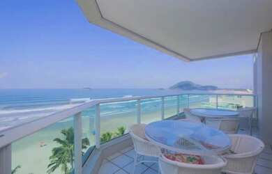 Imagem: O apartamento possui 5 Dormitórios, 2 Banheiros, 3 Vagas na