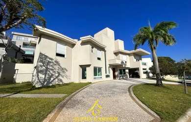 Imagem: Belíssima casa com 900m²