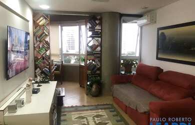 Imagem: O apartamento possui 2 Dormitórios, 2 Banheiros, 2 Vagas na