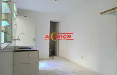 Imagem: A casa possui 1 Dormitório, 1 Banheiro, 30m² de Área e está