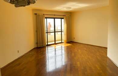 Imagem: O apartamento possui 3 Dormitórios, 3 Banheiros, 2 Vagas na