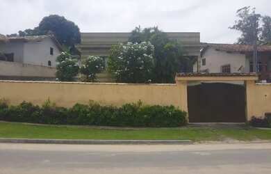 Imagem: A casa possui 2 Dormitórios, 2 Banheiros, 1 Vaga na garagem