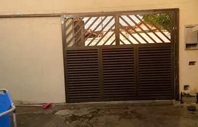 Imagem 3: Vendo terreno c 3 casas. Varanda, Imóvel novo, 180m² de Áreae2 Vagas...