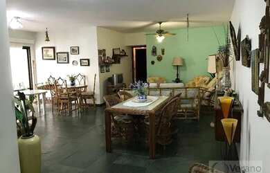 Imagem: O apartamento possui 3 Dormitórios, 4 Banheiros, 2 Vagas na