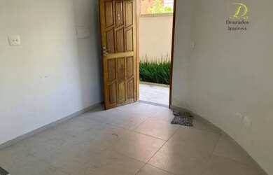 Imagem: A casa em condomínio à venda possui 2 Dormitórios, 3 Banheiros