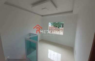 Imagem: A casa possui 2 Dormitórios, 1 Banheiro, 1 Vaga na garagem