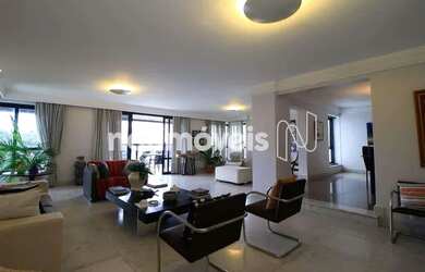 Imagem: O apartamento possui 5 Dormitórios, 5 Banheiros, 4 Vagas na