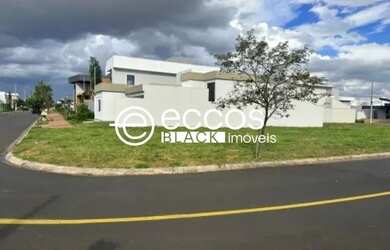 Imagem 14: Ótimo terreno em condomínio para venda no Bairro Novo Mundo