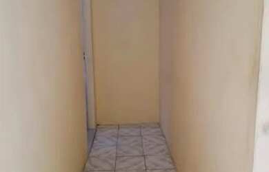 Imagem 6: aluga-se 2/4. 65m² de Área, 1 Banheiroe2 Dormitórios