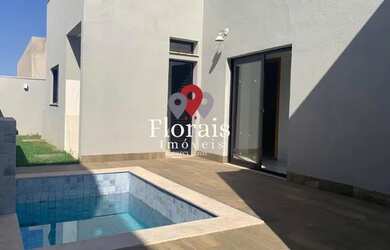 Imagem: A casa em condomínio possui 3 Dormitórios, 3 Banheiros, 2