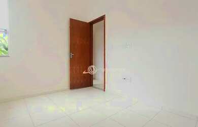 Imagem 9: Casa com 2 quartos para alugar por R$ 1.311/mês - Grama - Juiz de Fora/MG