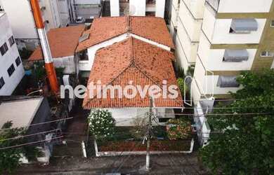 Imagem: A casa possui 5 Dormitórios, 5 Banheiros, 1 Vaga na garagem