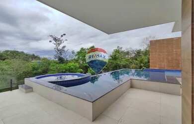 Imagem 2: Casa de condomínio sobrado para venda tem 1129 metros quadrados com 8 quartos