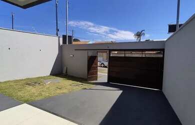 Imagem 5: Casa com piscina para venda no Bairro Cardoso em Aparecida de Goiânia