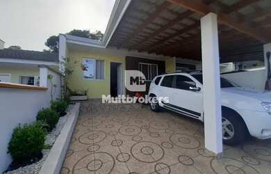 Imagem: A casa em condomínio possui 3 Dormitórios, 1 Banheiro, 2 Vagas