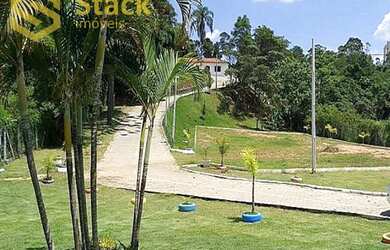 Imagem: A casa possui 5 Dormitórios, 5 Banheiros, 5 Vagas na garagem