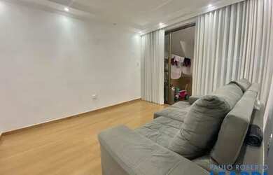 Imagem: A casa possui 2 Dormitórios, 2 Banheiros, 1 Vaga na garagem