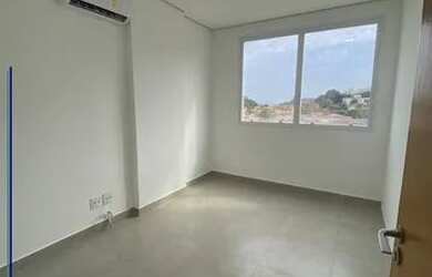 Imagem: O depósito possui 1 Vaga na garagem e 47m² de Área e está