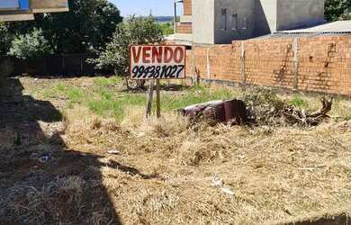 Imagem: O terreno possui 443m² de Área e está localizado em Boa