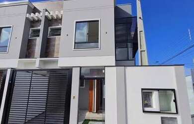 Imagem: A casa possui 2 Dormitórios, 2 Banheiros, 1 Vaga na garagem