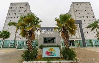 Imagem: O apartamento possui 2 Dormitórios, 1 Banheiro, 1 Vaga na garagem