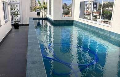 Imagem: O apartamento na cobertura possui 4 Dormitórios, 5 Banheiros