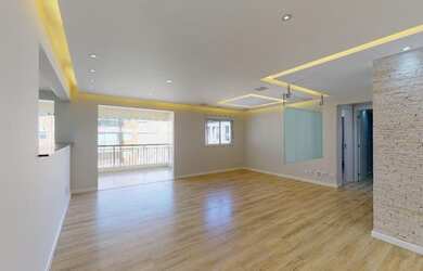 Imagem: O apartamento possui 2 Dormitórios, 3 Banheiros, 2 Vagas na