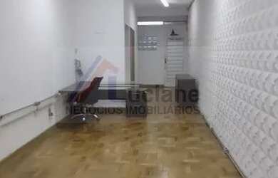 Imagem: O depósito possui 47m² de Área e está localizado em Centro