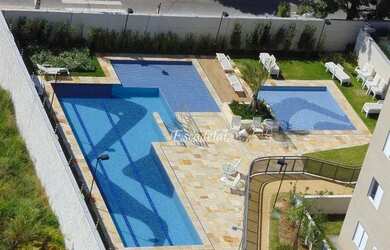 Imagem: O apartamento possui 2 Dormitórios, 1 Banheiro, 1 Vaga na garagem