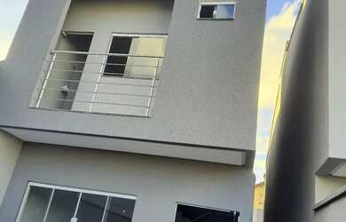 Imagem 1: SOBRADOS 04 QTOS JD-NOVO MUNDO