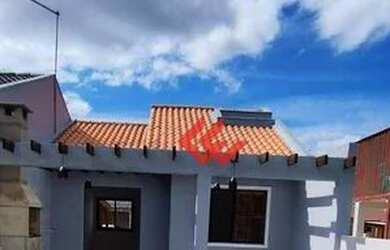 Imagem: A casa possui 2 Dormitórios, 1 Banheiro, 1 Vaga na garagem