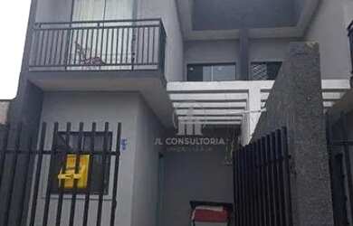 Imagem: A casa possui 2 Dormitórios, 1 Banheiro, 1 Vaga na garagem