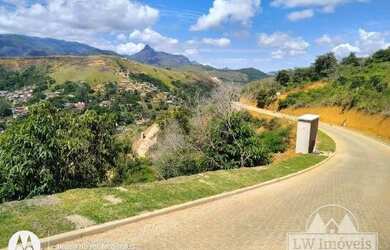 Imagem: O terreno possui 750m² de Área e está localizado em Itaipava