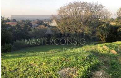 Imagem: O terreno possui 7.550m² de Área e está localizado em Colinas