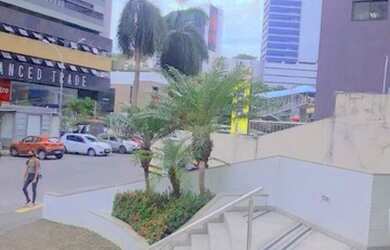 Imagem: O depósito possui 5 Vagas na garagem, 208m² de Área e Imóvel