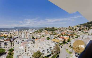 Imagem: O apartamento possui 3 Dormitórios, 3 Banheiros, 3 Vagas na