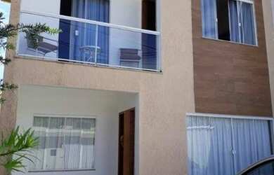 Imagem: A casa possui 3 Dormitórios, 4 Banheiros, 2 Vagas na garagem