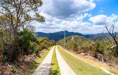 Imagem: O terreno possui 20.328m² de Área e está localizado em Posse