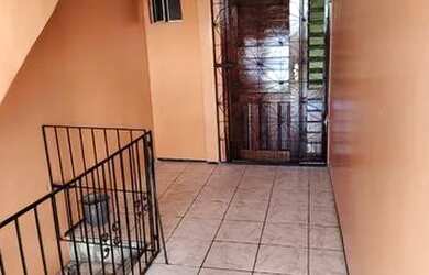 Imagem: A casa possui 3 Dormitórios, 1 Banheiro e 90m² de Área e