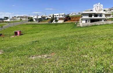 Imagem: O terreno possui 600m² de Área e está localizado em Curitibanos