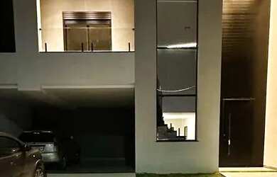 Imagem: A casa em condomínio possui 4 Dormitórios, 4 Banheiros, 4