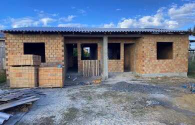 Imagem: A casa possui 2 Dormitórios, 1 Banheiro e 60m² de Área e