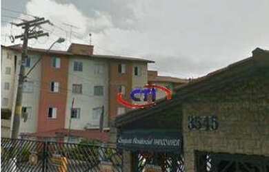 Imagem: O apartamento possui 2 Dormitórios, 1 Banheiro, 1 Vaga na garagem