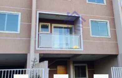 Imagem: A casa em condomínio possui 3 Dormitórios, 3 Banheiros, 4